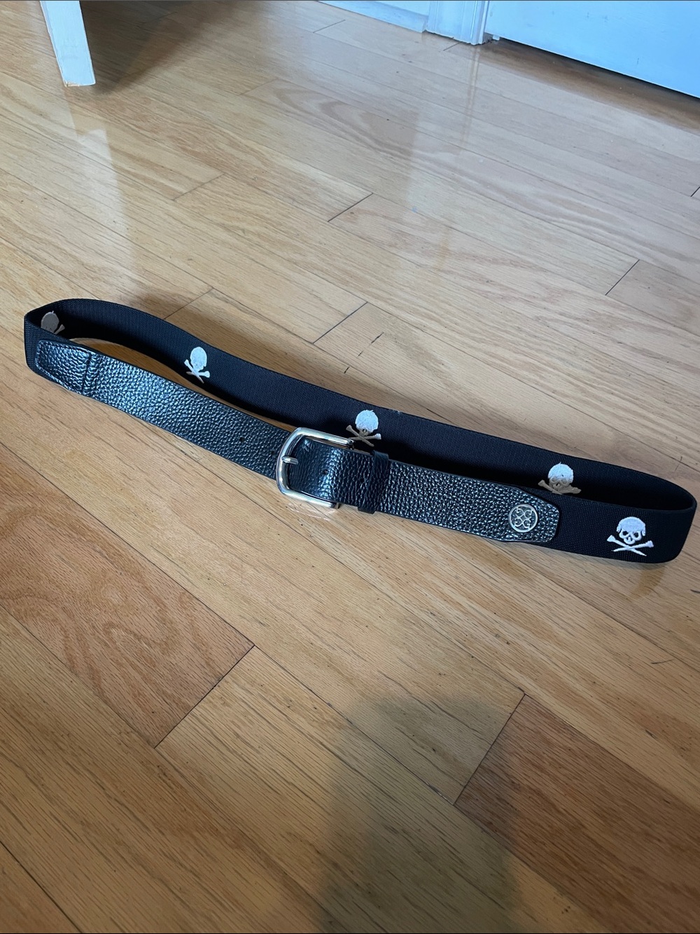 G/Fore golf Black Skull Print Men's Belt with Silver Buckle